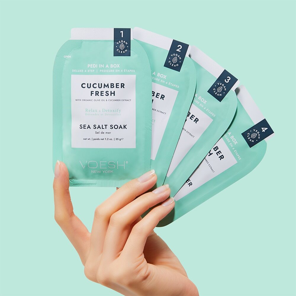 Voesh Deluxe 4 Step Pedi-in-a-Box